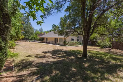 1300 Carla Cir, Redding, CA 96003 photo 22