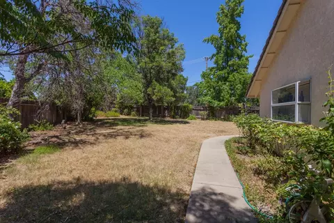 1300 Carla Cir, Redding, CA 96003 photo 28