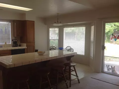 1300 Carla Cir, Redding, CA 96003 photo 4