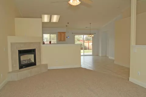 3396 Old Lantern Dr, Redding, CA 96003 photo 5