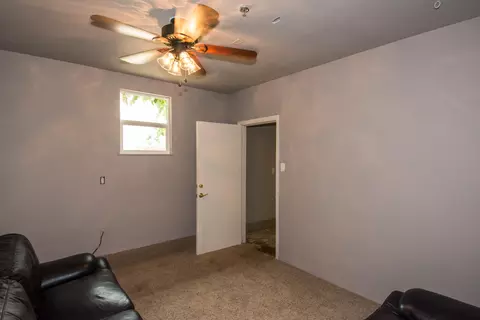2128 Comet St, Redding, CA 96002 photo 21