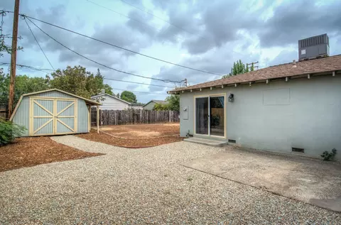 2128 Comet St, Redding, CA 96002 photo 24