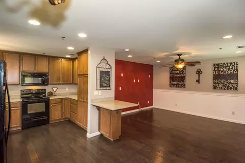2128 Comet St, Redding, CA 96002 photo 6