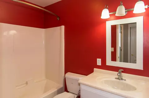 2128 Comet St, Redding, CA 96002 photo 16