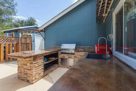 1979 Shelby Rd, Redding, CA 96002 photo 19