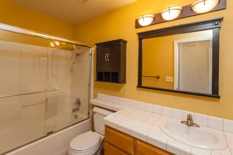 1979 Shelby Rd, Redding, CA 96002 photo 13