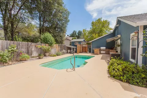 1979 Shelby Rd, Redding, CA 96002 photo 30
