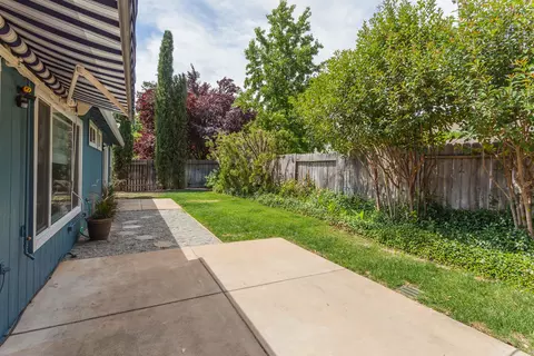 1979 Shelby Rd, Redding, CA 96002 photo 27