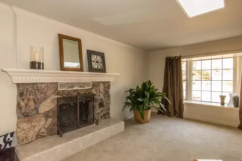 2680 Shasta St, Redding, CA 96001 photo 4