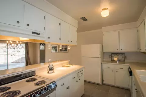 2680 Shasta St, Redding, CA 96001 photo 13