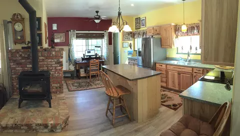 12138 Lake Blvd, Redding, CA 96003 photo 4