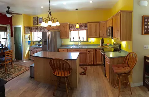12138 Lake Blvd, Redding, CA 96003 photo 5