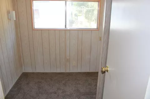 2725 Oxford Rd, Redding, CA 96002 photo 5