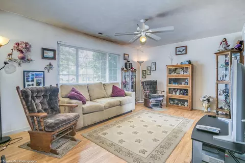 3655 Elizabeth Way, Redding, CA 96001 photo 15