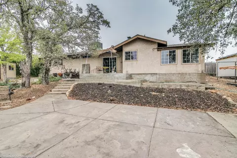 3655 Elizabeth Way, Redding, CA 96001 photo 23