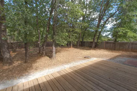 3357 Lawrence Rd, Redding, CA 96002 photo 14