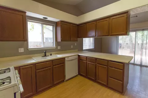3357 Lawrence Rd, Redding, CA 96002 photo 7