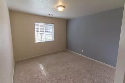 3357 Lawrence Rd, Redding, CA 96002 photo 13