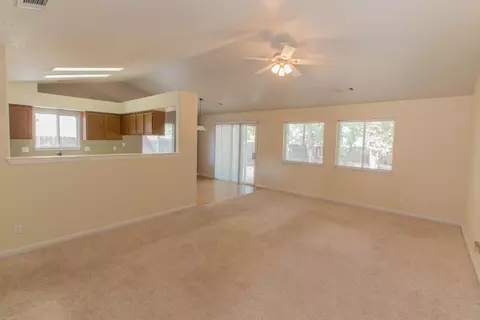 3357 Lawrence Rd, Redding, CA 96002 photo 9