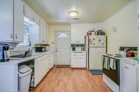 2225 Vista Ave, Redding, CA 96001 photo 7