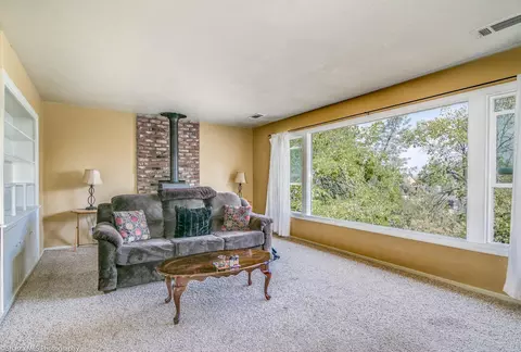 2225 Vista Ave, Redding, CA 96001 photo 9