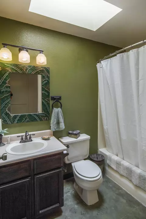 3041 Seminole Dr, Redding, CA 96001 photo 12