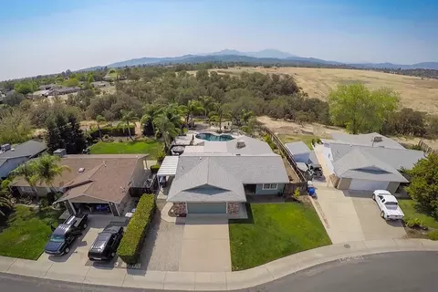 3041 Seminole Dr, Redding, CA 96001 photo 14