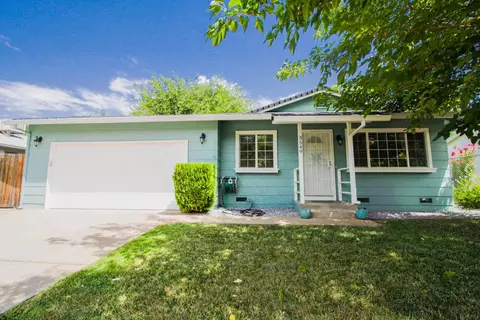 3549 Scorpius Way, Redding, CA 96002 photo 1