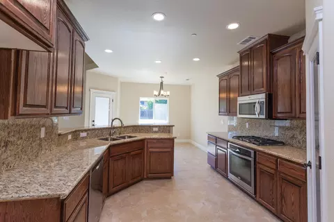 6526 Reflection St #6526, Redding, CA 96001 photo 8