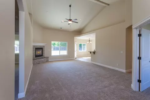 6526 Reflection St #6526, Redding, CA 96001 photo 5
