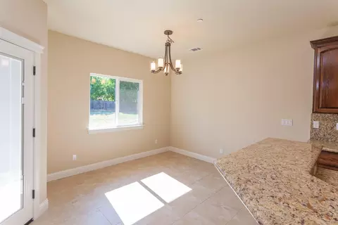 6526 Reflection St #6526, Redding, CA 96001 photo 10