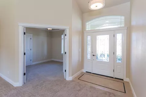 6526 Reflection St #6526, Redding, CA 96001 photo 4