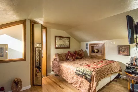 1306 Willis St, Redding, CA 96001 photo 8