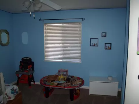 2541 Viking Way, Redding, CA 96003 photo 12