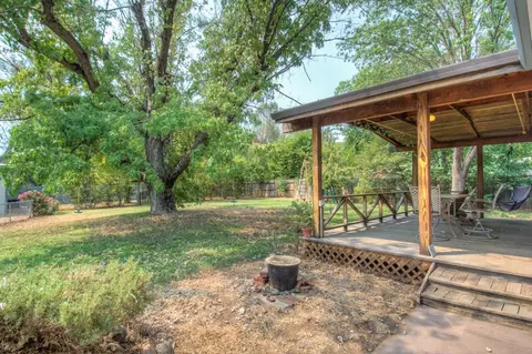 3187 Sacramento Dr, Redding, CA 96001 photo 21