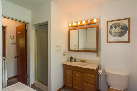 3187 Sacramento Dr, Redding, CA 96001 photo 12