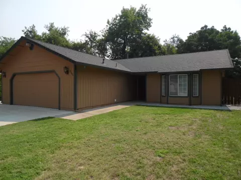 2965 Sporting Ct, Redding, CA 96001 photo 1