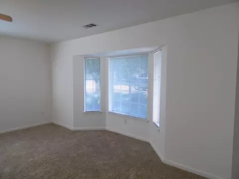2965 Sporting Ct, Redding, CA 96001 photo 4