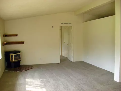 13636 Bear Mountain Rd, Redding, CA 96003 photo 7