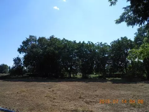 8122 Green Acres Ln, Redding, CA 96002 photo 3