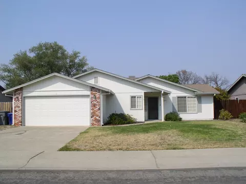 2957 Seminole Dr, Redding, CA 96001 photo 1