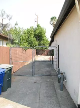 2172 Solar Way, Redding, CA 96002 photo 17