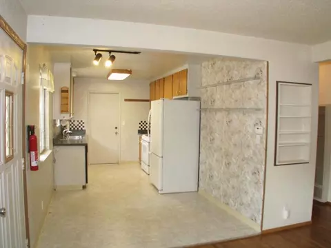 2172 Solar Way, Redding, CA 96002 photo 7