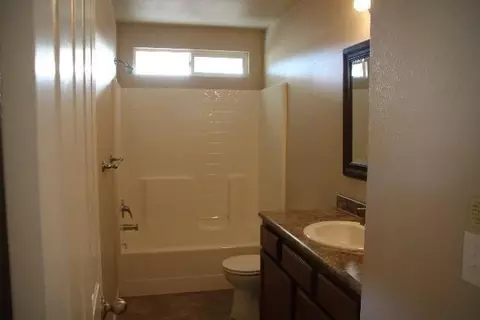 7186 Daybreak Ct, Redding, CA 96001 photo 6