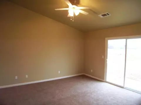2307 Pendant, Redding, CA 96001 photo 7