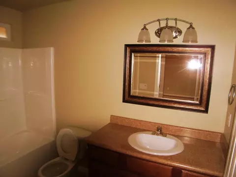 2307 Pendant, Redding, CA 96001 photo 9