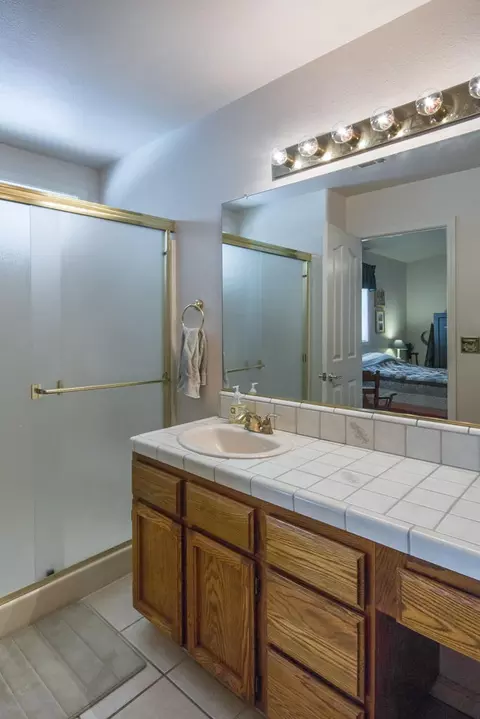 2133 Wicklow St, Redding, CA 96001 photo 7