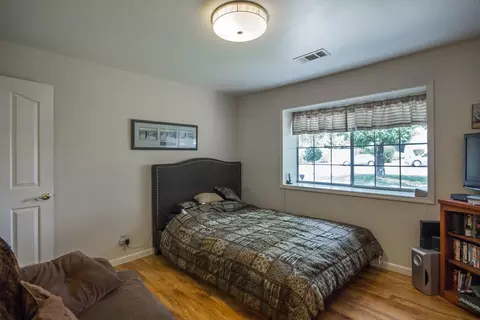 2133 Wicklow St, Redding, CA 96001 photo 9