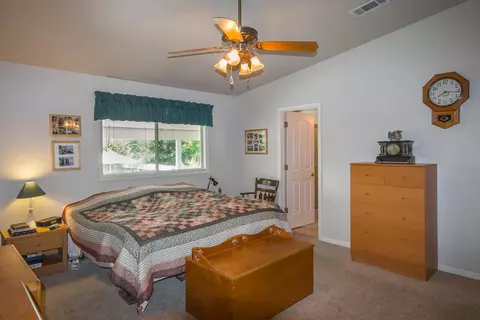 2133 Wicklow St, Redding, CA 96001 photo 11