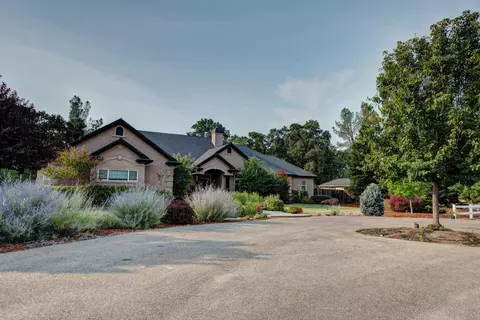 9787 Oak Run Rd, Oak Run, CA 96069 photo 3